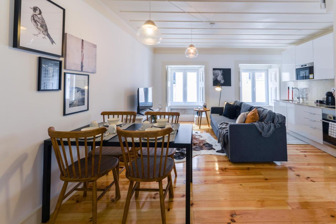 Sunny And Stylish Apartment - 11 Min To The Center Lisboa Eksteriør billede